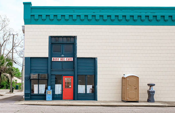 Portable Toilet Options We Offer in Pontoon Beach, IL